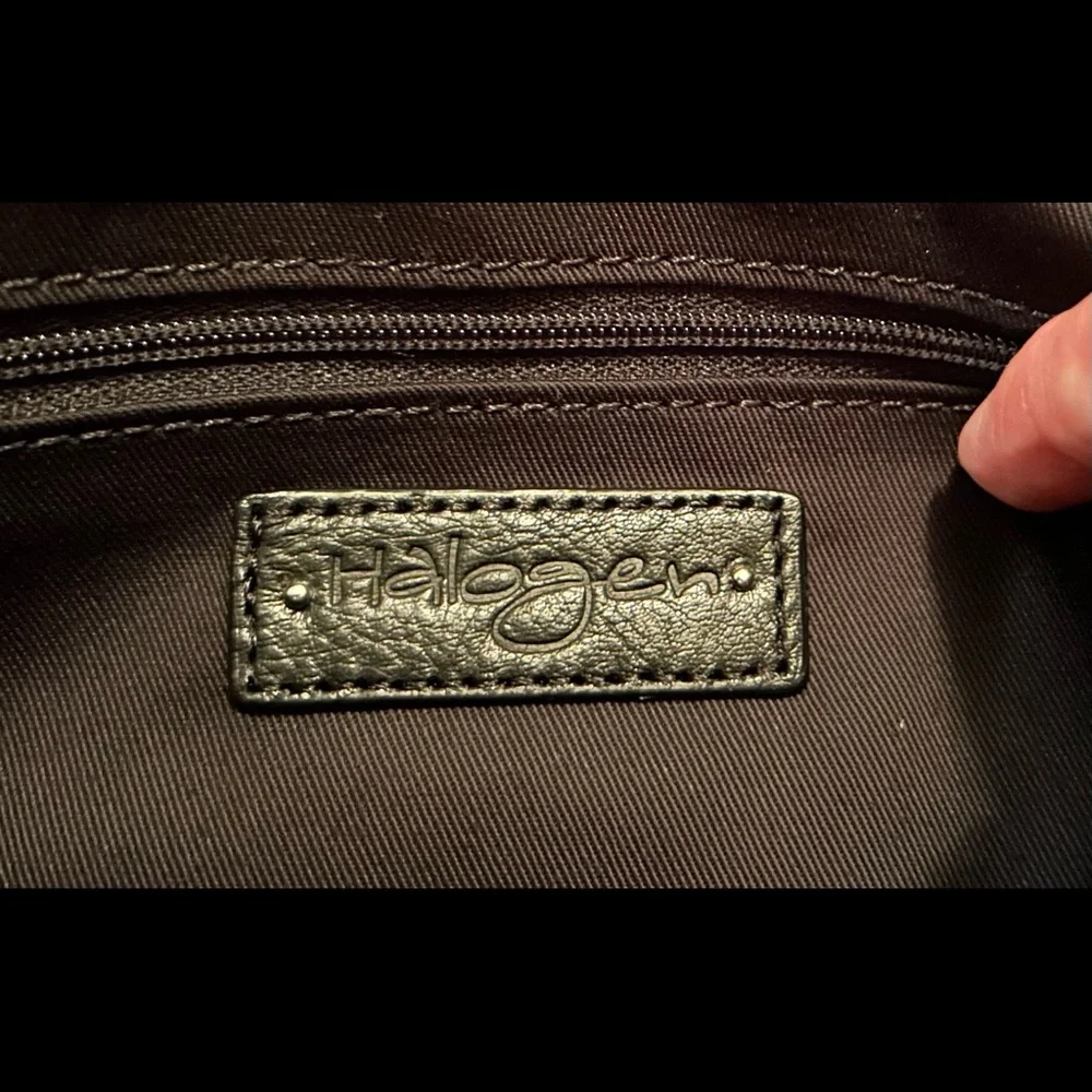 Unisex messenger type bag, stingray/orng, HALOGEN - Picture 7 of 7